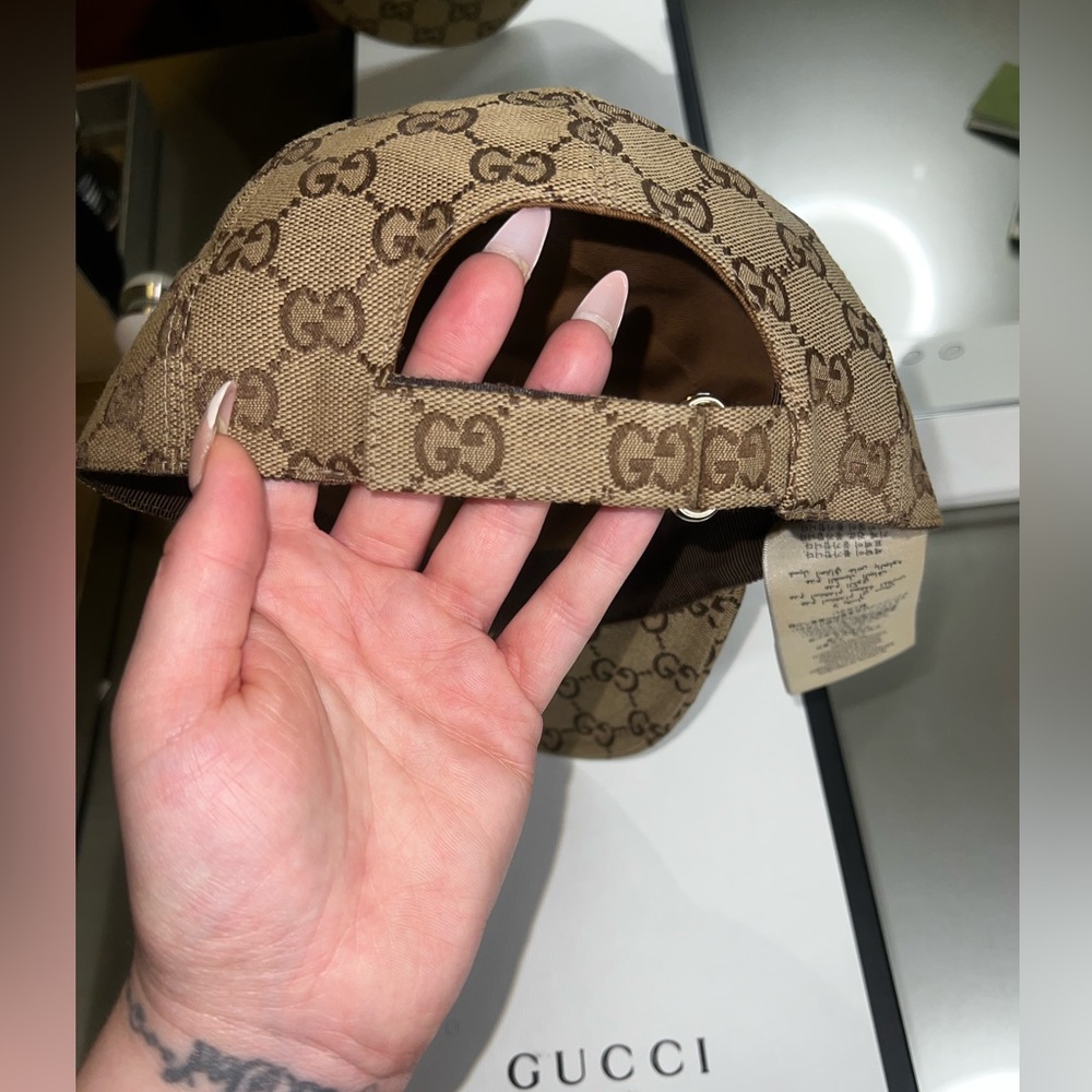 GUCCI GG Canvas Baseball Hat - Picture 5 of 8